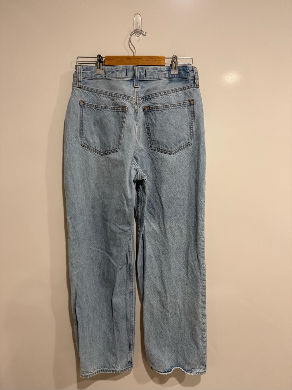 Abercrombie & Fitch Curve Love High Rise Loose Jean - Picture 5 of 7